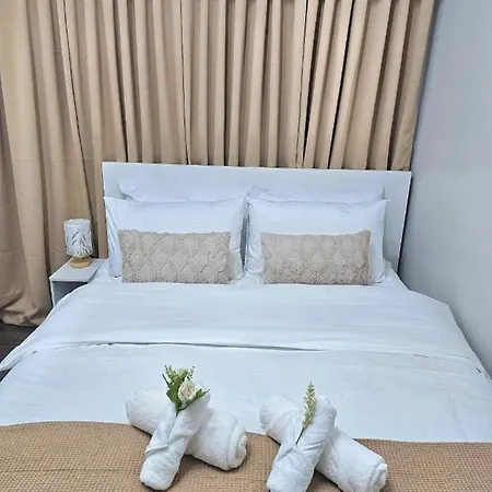 Austria Suites At Air Residences